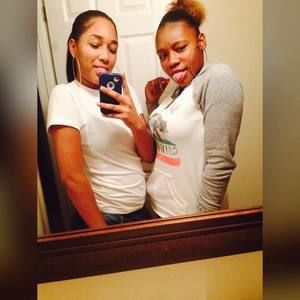 Meet your Posher, Mia